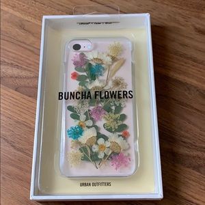 “BUNCHA FLOWERS” by Sonix, iPhone 7